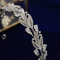 Elegant Cute Crystal Brides Headbands Tiaras Wedding Headpieces 11605