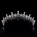 Simple Pearls Princess Wedding Tiaras Crowns Cubic Zircon Crystal Brides Headpieces Evening Hair Jewelry HT020372