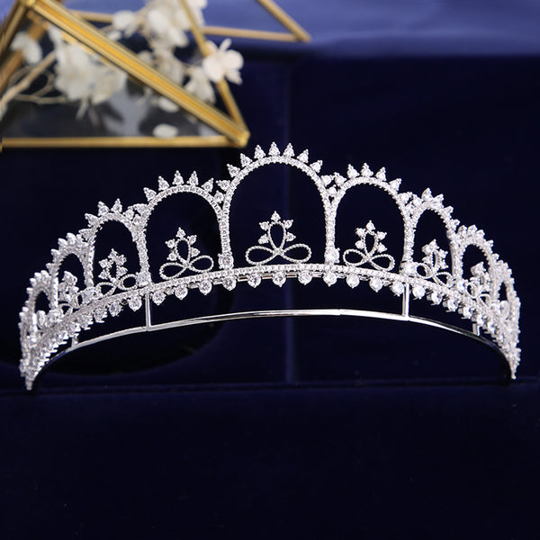 Gorgeous Crown Tiara de Noiva Princess Wedding Hair Accessories Women Hair Jewelry Zircon Bridal Crown and Tiaras