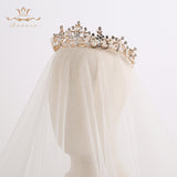 Fashion Brides Crystal Tiaras Crowns Gold Headpieces Pearls Wedding Hair Accessories