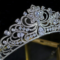 Vintage Cubic Zircon Brides Crowns Tiaras Wedding Headpieces Hair Accessories TR16419